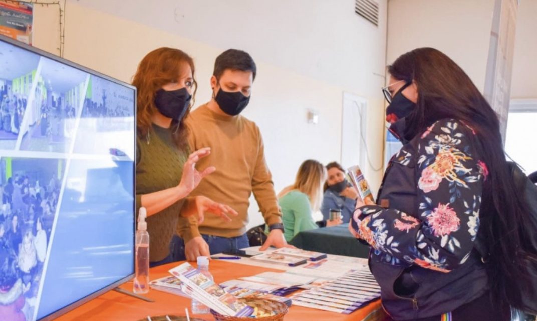 Lanzan nuevo catálogo de carreras universitarias, terciarias y oficios vigentes en Tierra del Fuego Lanzan nuevo catálogo de carreras universitarias, terciarias y oficios vigentes en Tierra del Fuego