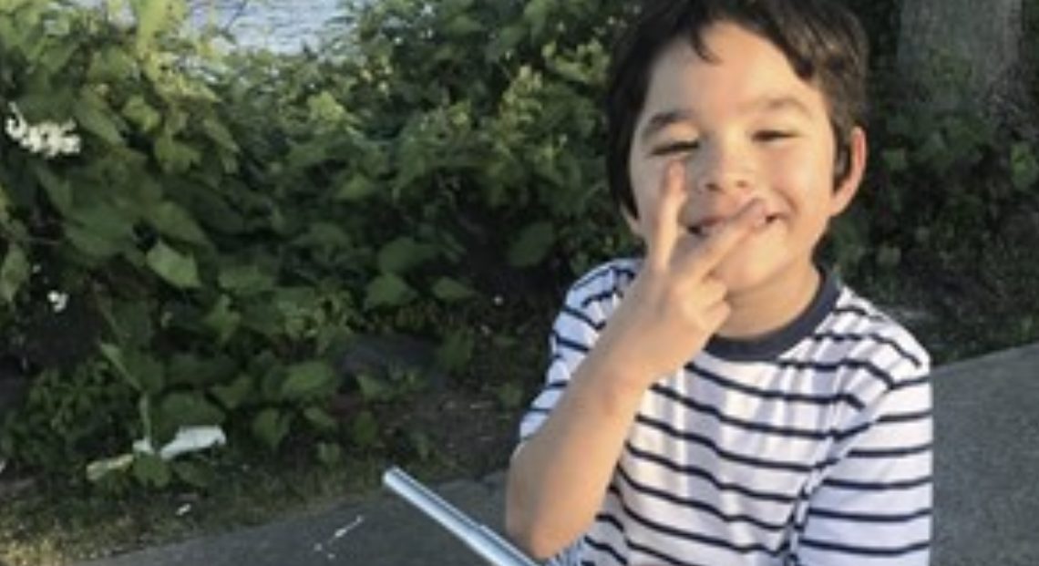 Detuvieron a una mujer por matar de hambre al hijo de 7 años de su novio: el nene pesaba 15 kilos Detuvieron a una mujer por matar de hambre al hijo de 7 años de su novio: el nene pesaba 15 kilos