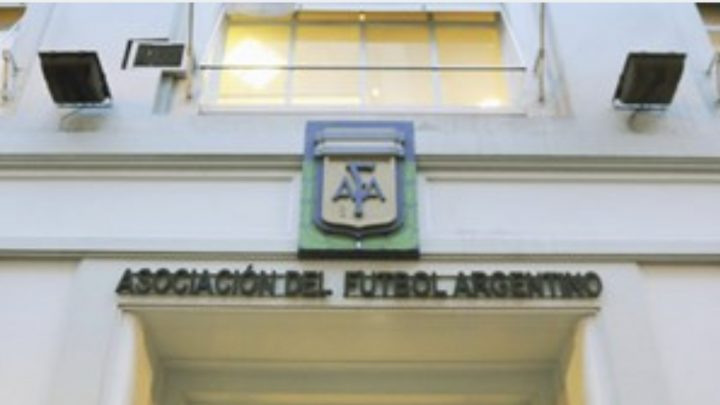 Condenan a la AFA a indemnizar a un árbitro por las lesiones que sufrió por los «entrenamientos intensos»