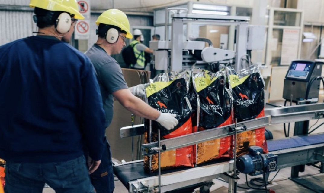 Desembarca en Río Grande “Vitalcan”, empresa que produce alimento para mascotas Desembarca en Río Grande “Vitalcan”, empresa que produce alimento para mascotas