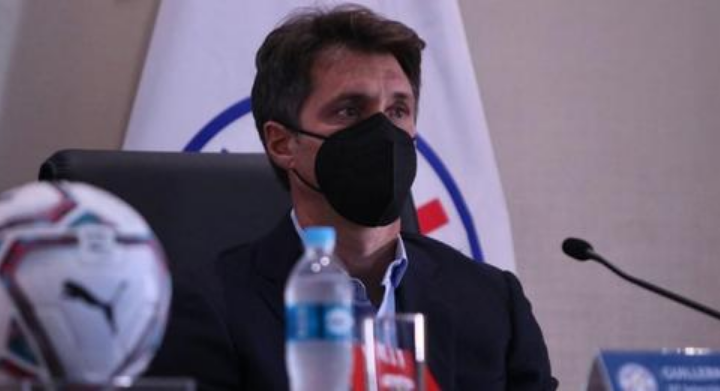 COMENZÓ LA ERA BARROS SCHELOTTO EN PARAGUAY: LOS DETALLES DE UNA CONFERENCIA DE PRENSA IMPERDIBLE