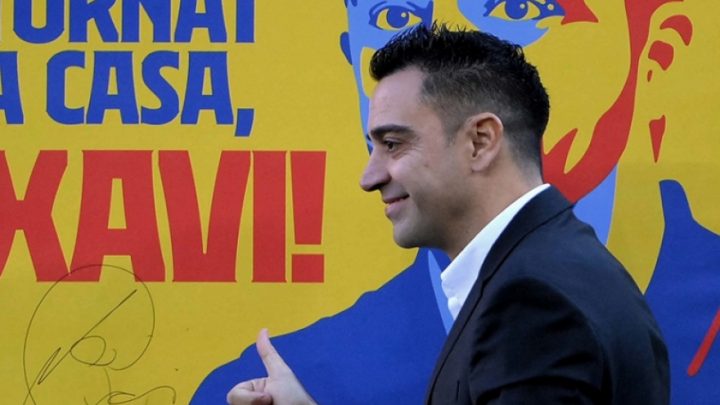 Xavi fue presentado como nuevo DT del Barcelona