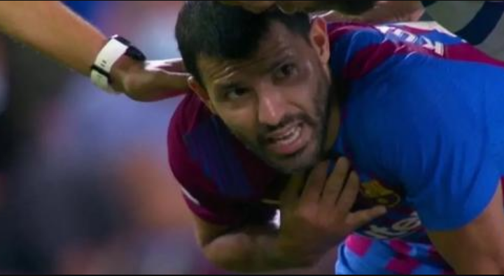 Qué es la arritmia cardíaca, el problema que sufrió el “Kun” Agüero en pleno partido