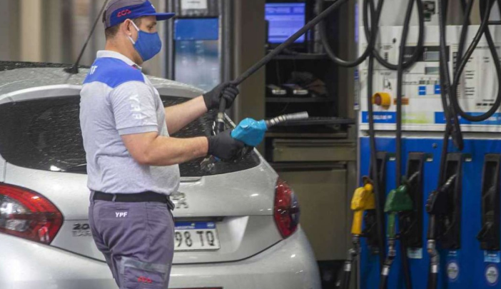 La nafta aumentaría hasta un 8% antes de fin de año