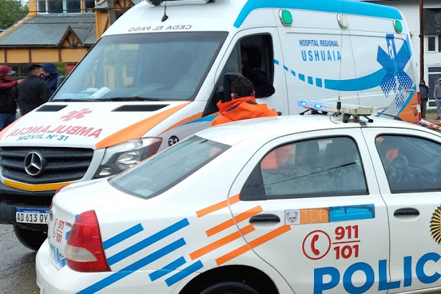 Choque con dos personas trasladadas al Hospital en Ushuaia Choque con dos personas trasladadas al Hospital en Ushuaia