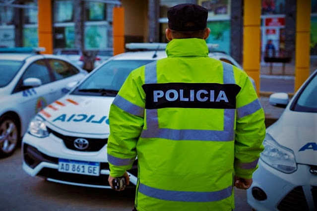 Riograndenses que pasan el fin de semana largo en Ushuaia sufrieron accidente vehicular