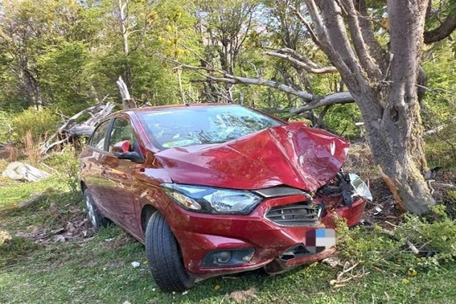 Despiste en la Ruta J, con dos lesionados Despiste en la Ruta J, con dos lesionados