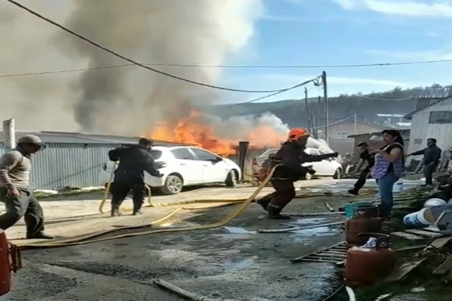 Dos viviendas afectadas en incendio barrio El Mirador en Ushuaia