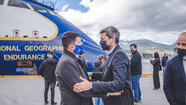 EL SECRETARIO DE TURISMO DE USHUAIA PARTICIPÓ DEL LANZAMIENTO DE LA TEMPORADA DE CRUCEROS CON EL MINISTRO MATÍAS LAMMENS