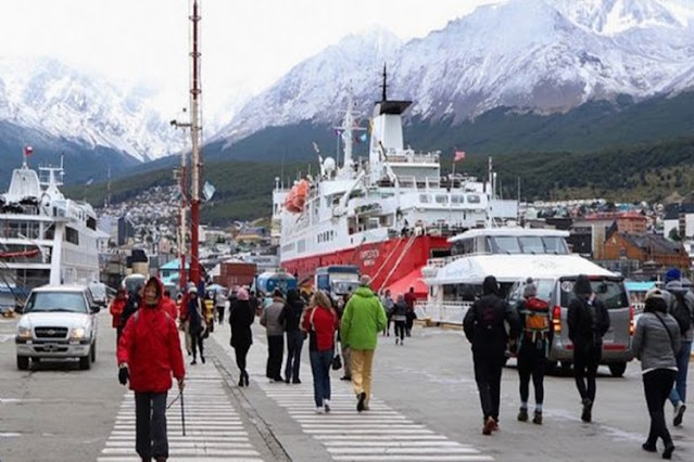 Piden a Nación la continuidad del Pre Viaje y mas vuelos a Ushuaia Piden a Nación la continuidad del Pre Viaje y mas vuelos a Ushuaia