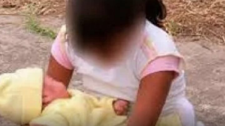 Nena de 12 años llevó a su bebé al médico: la espeluznante verdad que reveló