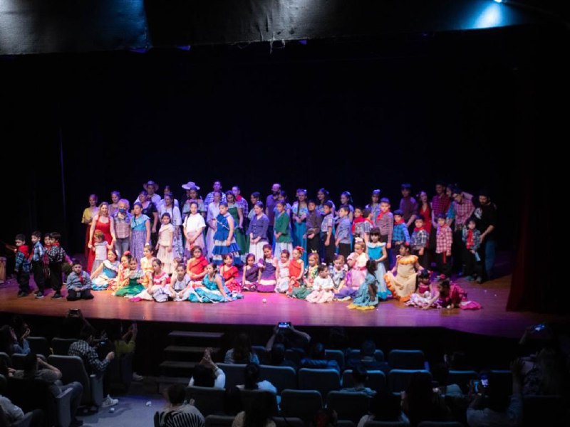 LA MUNICIPALIDAD DE USHUAIA REALIZÓ EL CIERRE DE TALLERES DE DANZAS EN LA SALA NINI MARSHALL