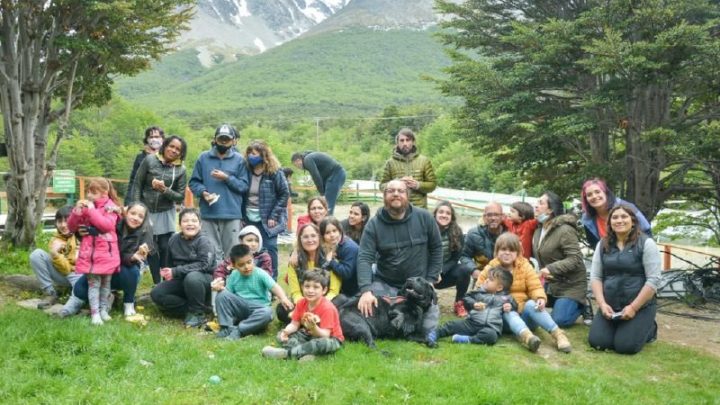 LA MUNICIPALIDAD DE USHUAIA REALIZÓ EL CIERRE DE LAS ACTIVIDADES ANUALES DEL TALLER DE TERAPIA ASISTIDA CON PERROS