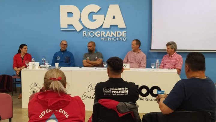 DEFENSA CIVIL DE USHUAIA AVANZA EN CAPACITACIONES Y PERFECCIONAMIENTO EN EL MONITOREO DE SISMICIDAD