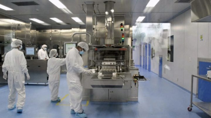 La OMS aprobó la elaboración de la vacuna de AstraZeneca en Argentina