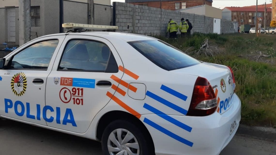 Robaron un vehículo en Río Grande