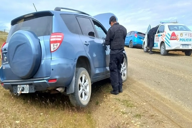 Despiste y vuelco con una mujer lesionada