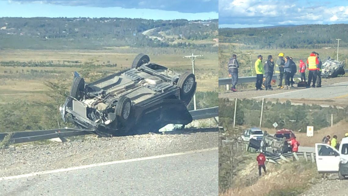 Cuatro turistas resultan ilesos en un choque seguido de vuelco