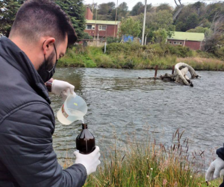 PLAN DE MONITOREO AMBIENTAL EN USHUAIA: SE TOMARON MUESTRAS DE LIXIVIADOS DEL RELLENO SANITARIO DE LA CIUDAD