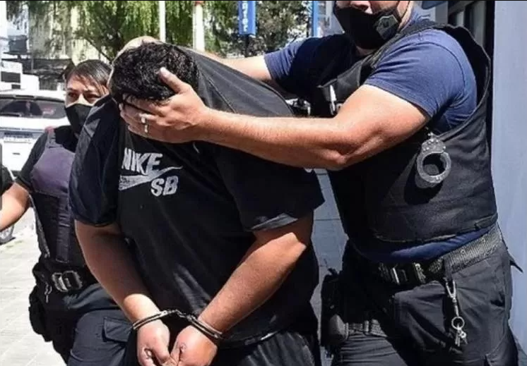 ¿Que pasó en la Comisaría Segunda?: Detuvieron a tres policías por el fallecimiento de Santiago Díaz