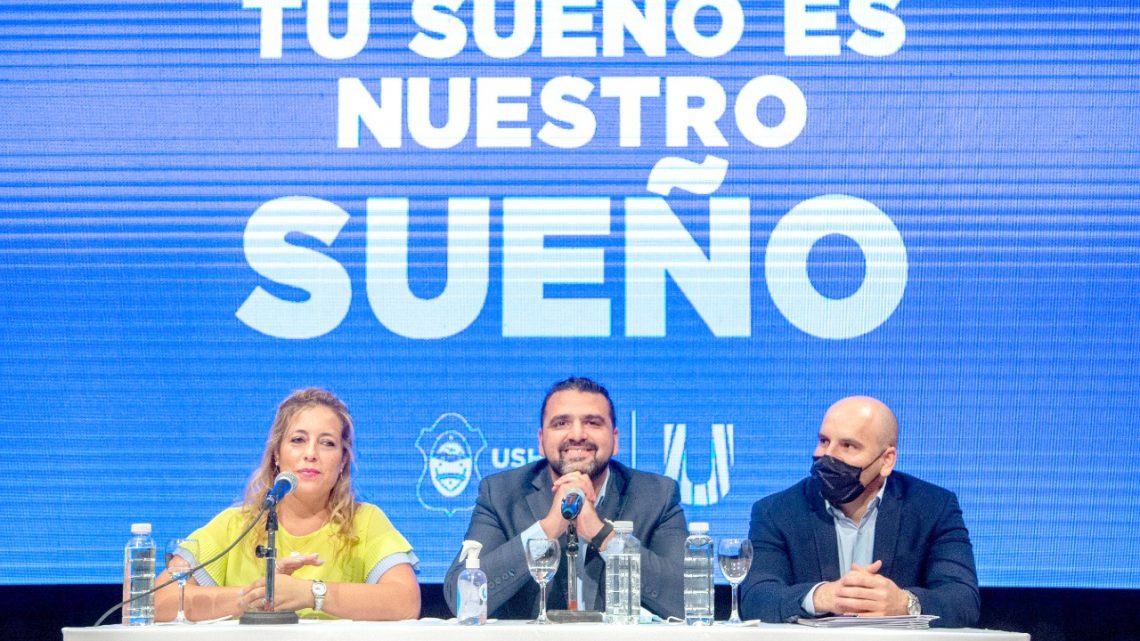 Vuoto: “La Municipalidad en dos temporadas va a llegar a más de 2.500 viviendas construidas”