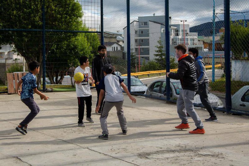 EL PROGRAMA “ACTIVA EL VERANO” EN EL CEPLA BRINDA TALLERES A JÓVENES DE LA CIUDAD