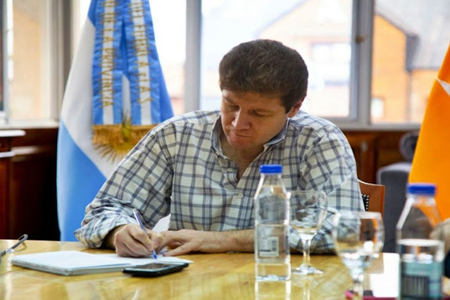 Autorizan pago de viaticos y gastos para personas ajenas a la Administración Publica