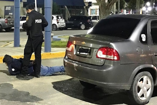 Detenido por robo de automovil