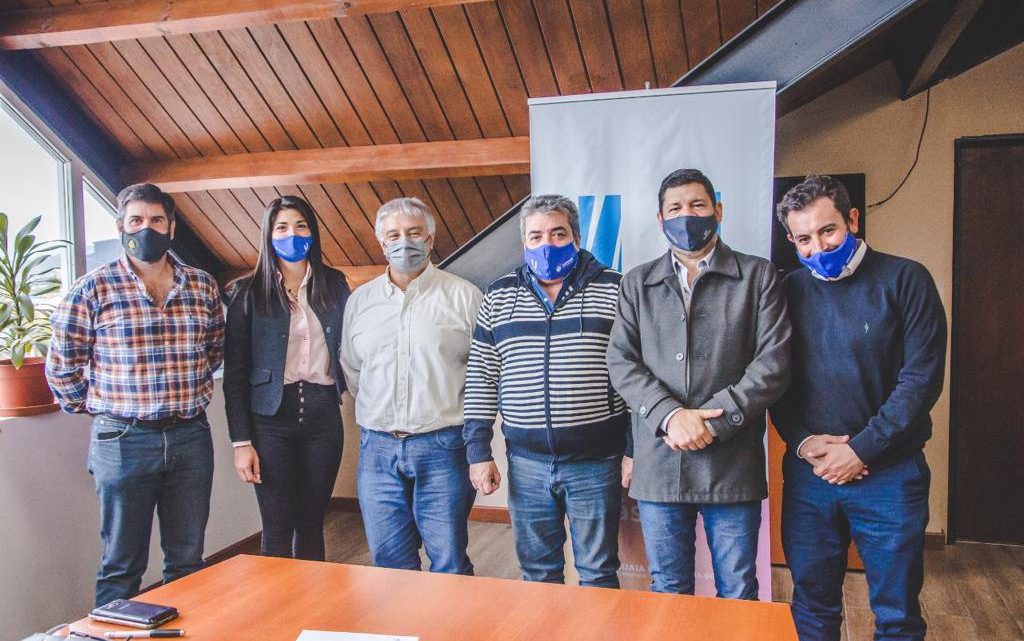 LA MUNICIPALIDAD DE USHUAIA Y EL PARQUE NACIONAL TIERRA DEL FUEGO FIRMARON UN CONVENIO PARA LA ATENCIÓN A VISITANTES