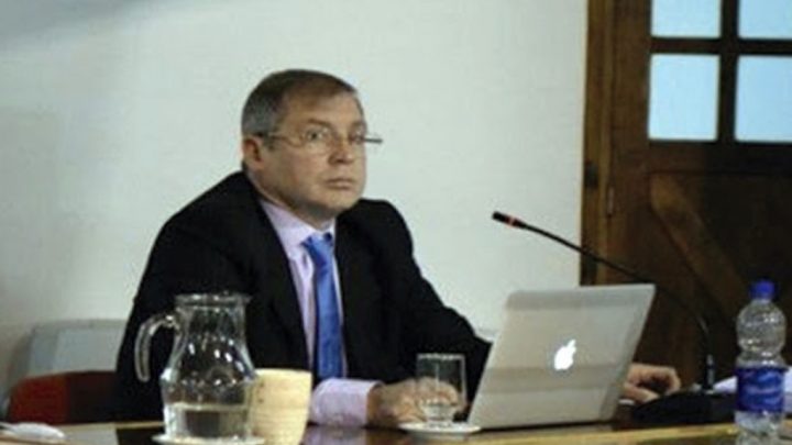 Ex Defensor Oficial A Juicio Por Cobrar Honorarios