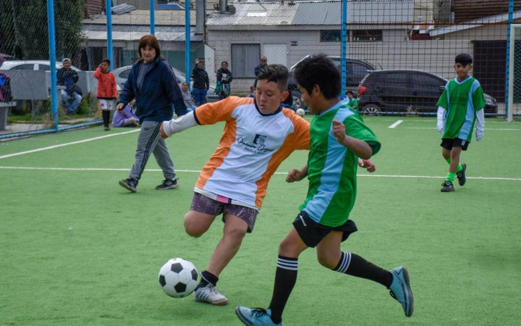 SE REALIZÓ EL TERCER ENCUENTRO DEPORTIVO BARRIAL DE VERANO