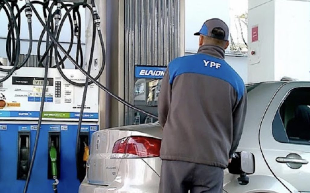 Postergaron aumento de impuestos a los combustibles hasta junio
