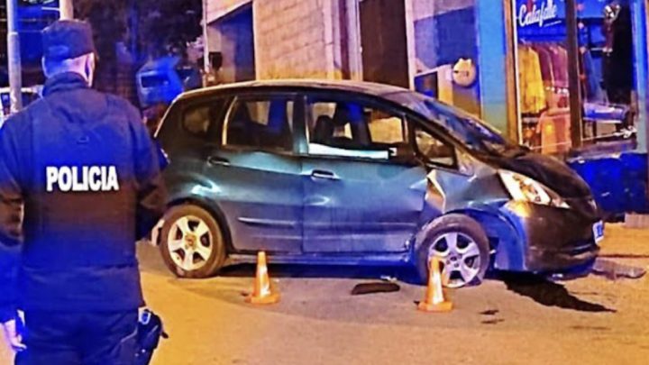 Choque en Ushuaia, los ocupantes habían ingerido alcohol y drogas