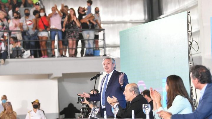 “La inversión en obra pública va a crecer y no va a haber acuerdo con el Fondo que detenga el crecimiento”, dijo el Presidente