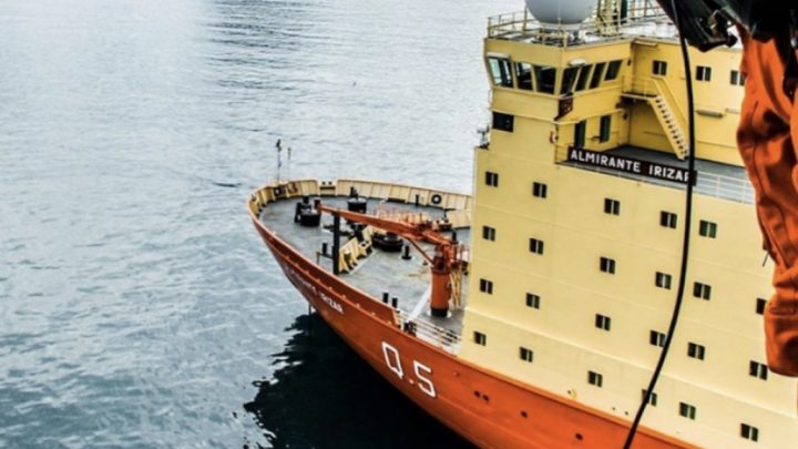 El Rompehielos ‘Almirante Irízar’ Abasteció A La Base Argentina Más Cercana Al Polo Sur
