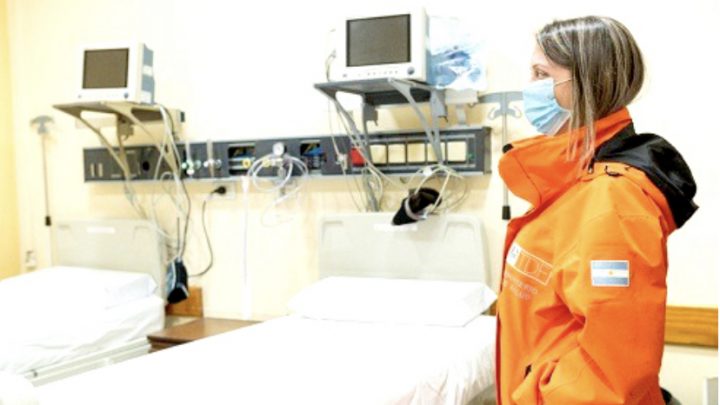 Brusca caída de contagios aunque sigue en alza el número de muertos