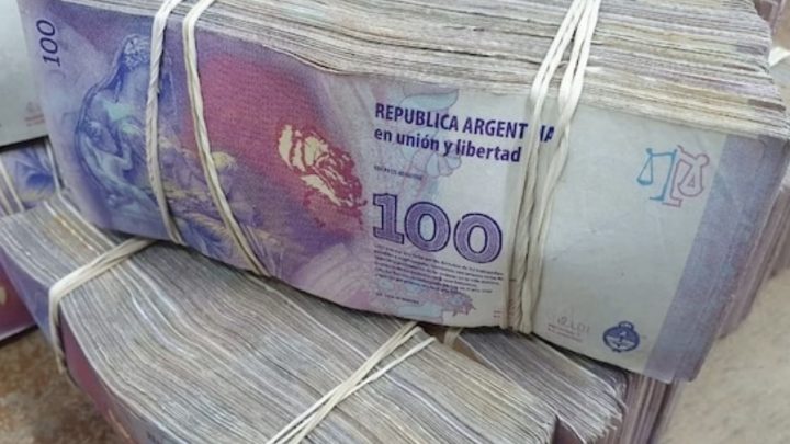Pagan Hasta $13.788 Por Algunos Billetes De 100 Pesos Con La Cara De Roca: Cómo Identificarlos