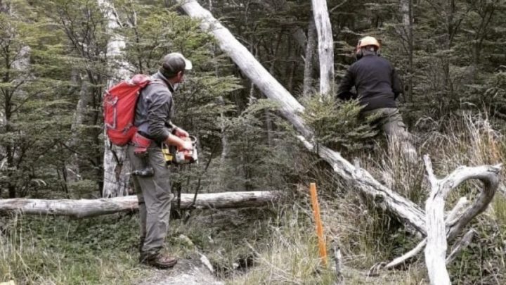 Realizaron trabajos de mantenimiento en el sendero a Laguna de los Perros