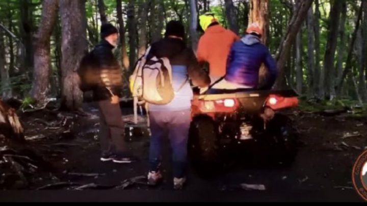 Socorrieron En Zona Laguna Esmeralda A Una Mujer De Buenos Aires