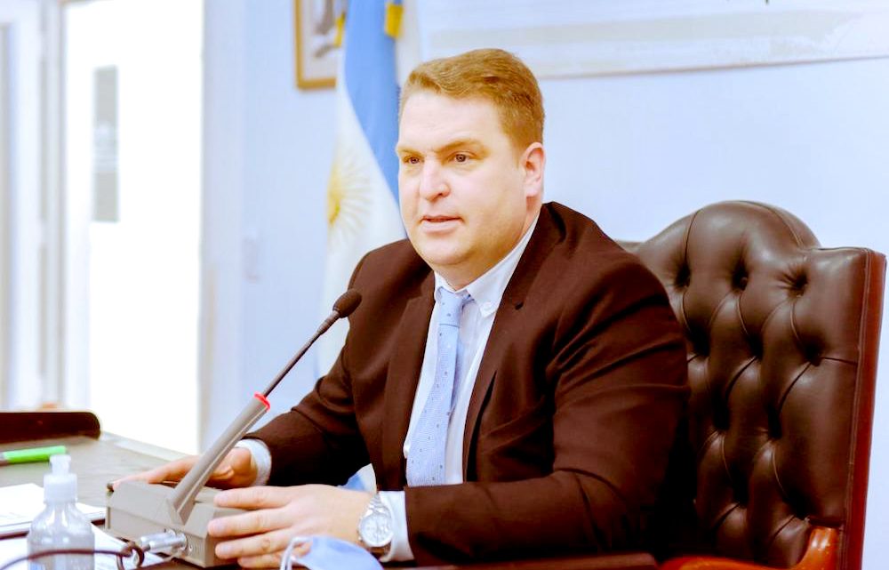 “Estamos muy contentos de volver a trabajar de manera presencial con los vecinos, funcionarios y asociaciones”
