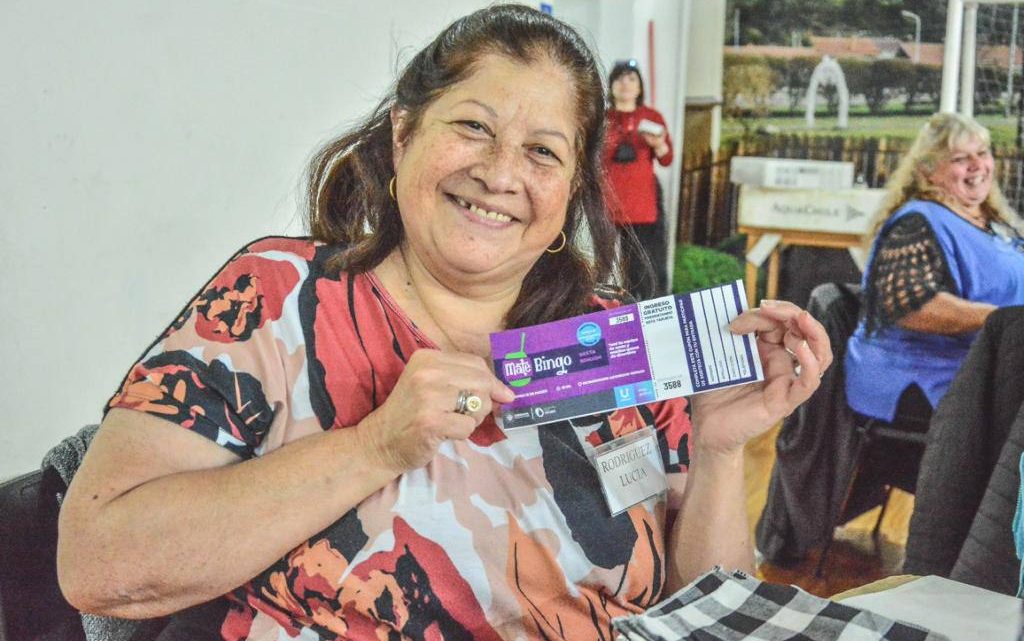 EXTENDIERON INVITACIONES A LAS MUJERES ADULTAS MAYORES DE LAS COLONIAS MUNICIPALES PARA EL MATE BINGO