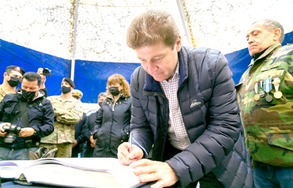El Gobierno de Tierra del Fuego participó de la inauguración de la Carpa de la Dignidad en Río Grande