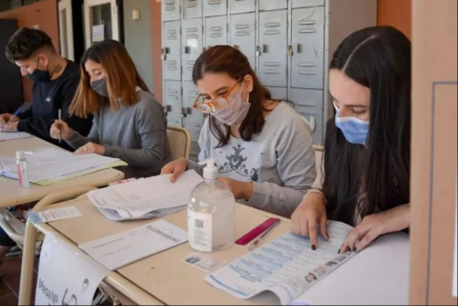 Autoridades de mesa elecciones Constituyentes Ushuaia, cobraran entre 8 y 10 mil pesos Autoridades de mesa elecciones Constituyentes Ushuaia, cobraran entre 8 y 10 mil pesos