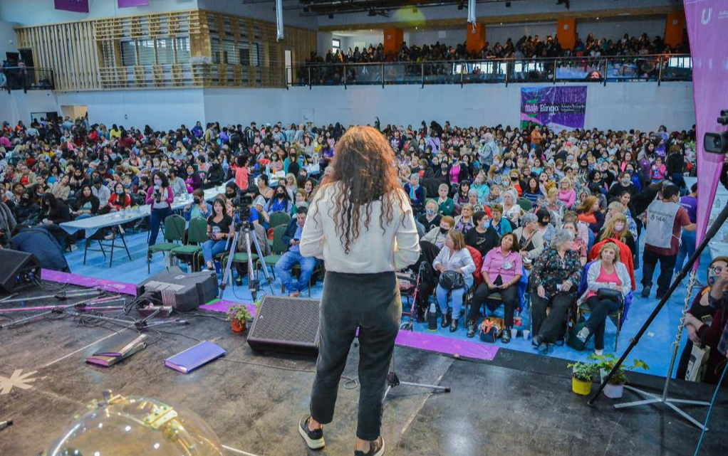 LA MUNICIPALIDAD DE USHUAIA LLEVÓ ADELANTE EL 6° MATE BINGO PARA HOMENAJEAR A LAS MUJERES TRABAJADORAS DE LA CIUDAD