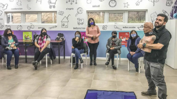 CONTINÚAN LAS CAPACITACIONES SOBRE RCP PARA PERSONAL DE CENTROS COMUNITARIOS