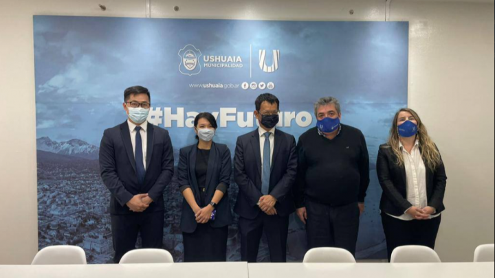 LA MUNICIPALIDAD DE USHUAIA RECIBIÓ AL EMBAJADOR DE LA REPÚBLICA SOCIALISTA DE VIETNAM