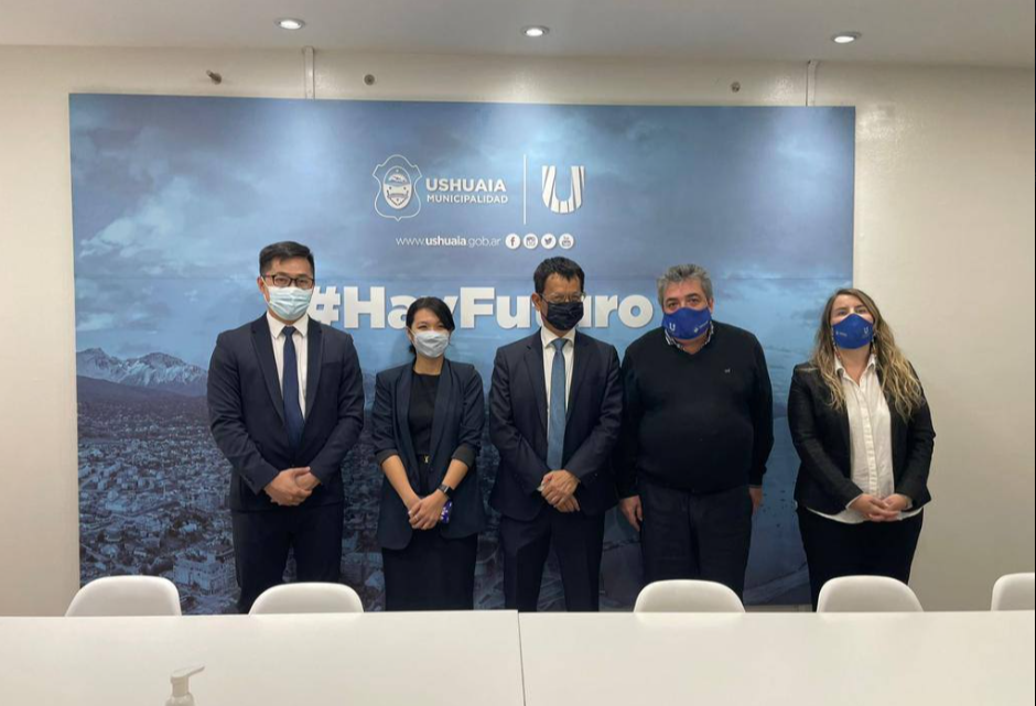 LA MUNICIPALIDAD DE USHUAIA RECIBIÓ AL EMBAJADOR DE LA REPÚBLICA SOCIALISTA DE VIETNAM