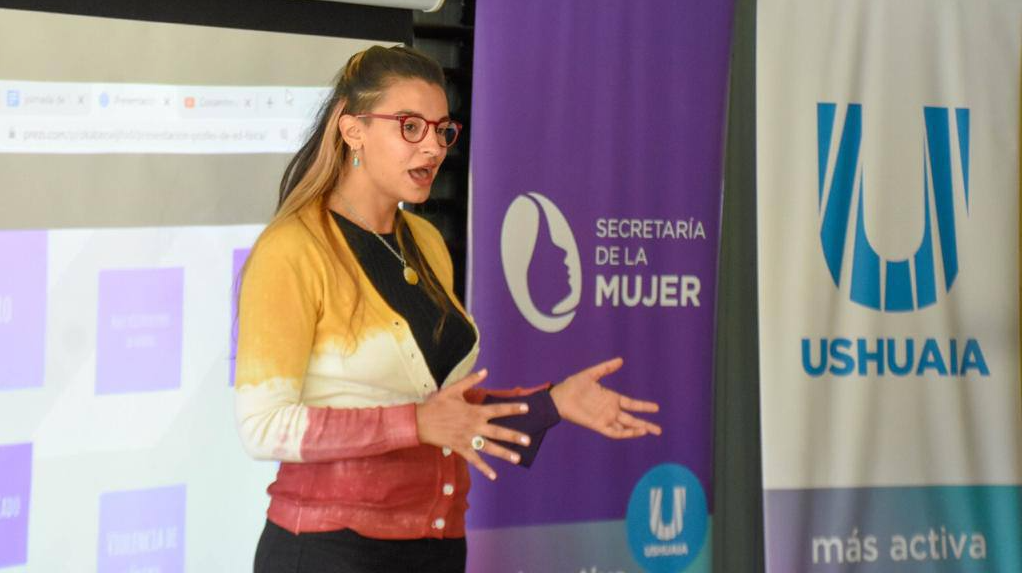 CAPACITARON A PROFESIONALES DE DEPORTES PARA DETECTAR SITUACIONES DE ABUSO Y VIOLENCIA DE GÉNERO