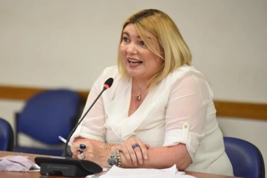 Bertone califico como mala señal de la Justicia, el fallo a favor de los docentes exonerados