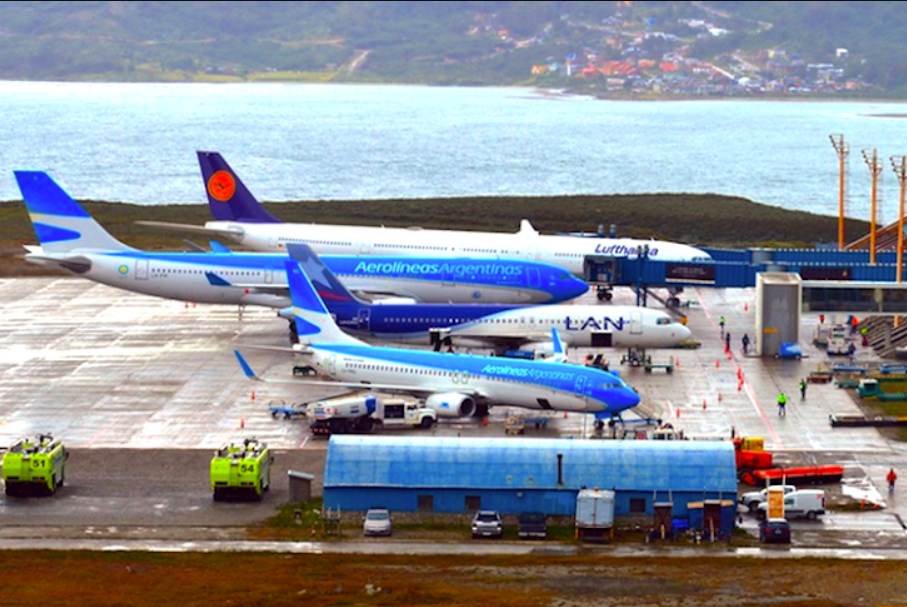 Piden la vuelta de los 14 vuelos diarios de Aerolineas a Ushuaia para la temporada